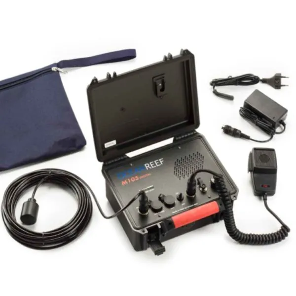 Наземная 2-х канальная аудиостанция беспроводной подводной связи OceanReef M-105D DC с индикатором заряда батареи