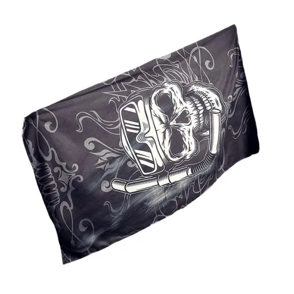 Полотенце из микрофибры HiTurbo Skull 170х90см Полотенце из микрофибры HiTurbo Skull 170х90см