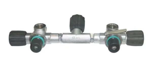 Манифолд BTS с изолятором радиальный в комплекте 230 Bar для баллонов 171 мм