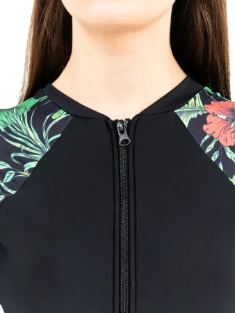 Костюм женский короткий из лайкры Green Flower