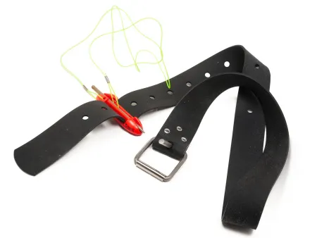 Кукан Salvimar Portapesci с креплением на ремень красный