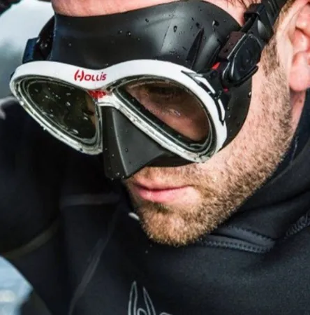 Маска Hollis M-3