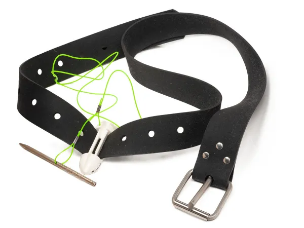 Кукан Salvimar Portapesci с креплением на ремень белый Кукан Salvimar Portapesci с креплением на ремень белый