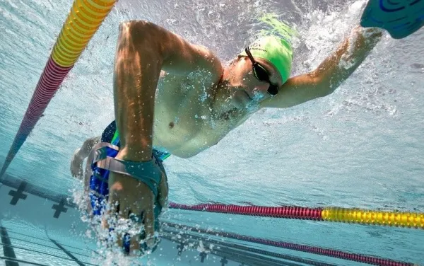 Тренировочные лопатки AquaSphere Ergo Flex  Тренировочные лопатки AquaSphere Ergo Flex