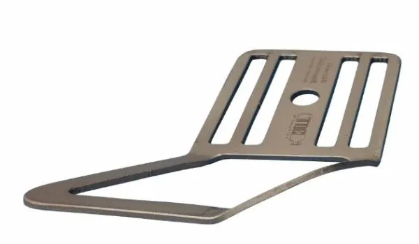 Пластина TDE SDM 5.6 3 мм четырехщелевая с большим ушком из титана правая