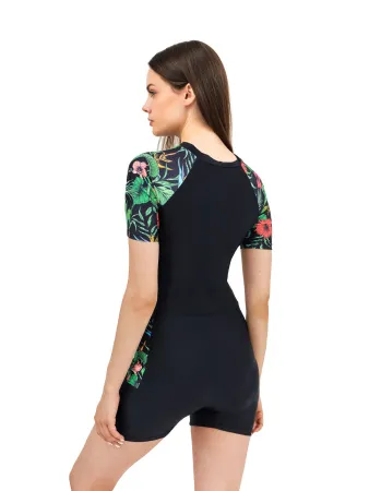 Костюм женский короткий из лайкры Green Flower