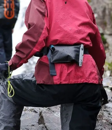 Чехол водозащищенный Aquapac 828 на пояс