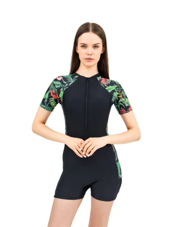 Костюм женский короткий из лайкры Green Flower