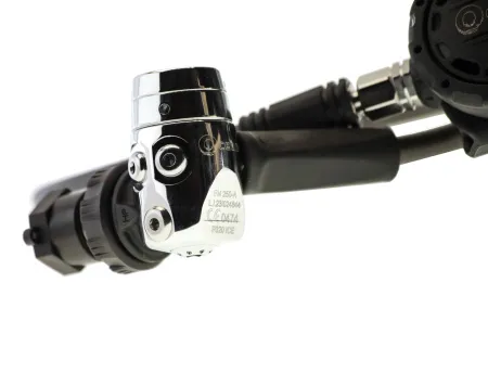 Регулятор Ocean P320 Ice 1-2 ступень с сумкой