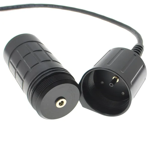 Канистровый подводный фонарь Dive Electronics S-2400 Канистровый подводный фонарь Dive Electronics S-2400