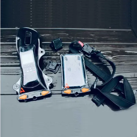 Гермочехол со специальным креплением Aquapac 367 PRO - Extreme PRO Phone Case Plus Plus