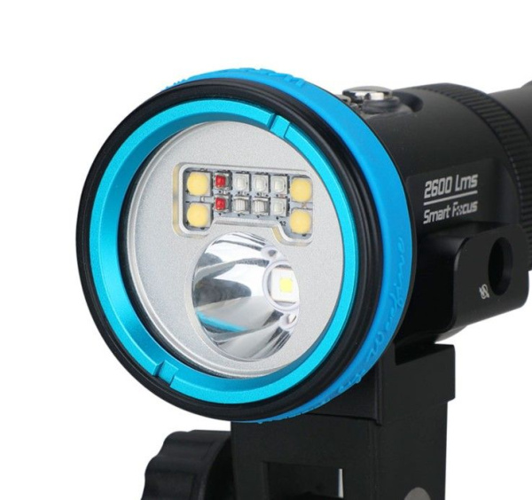 Подводный осветитель Weefine Smart Focus 2600 Люмен