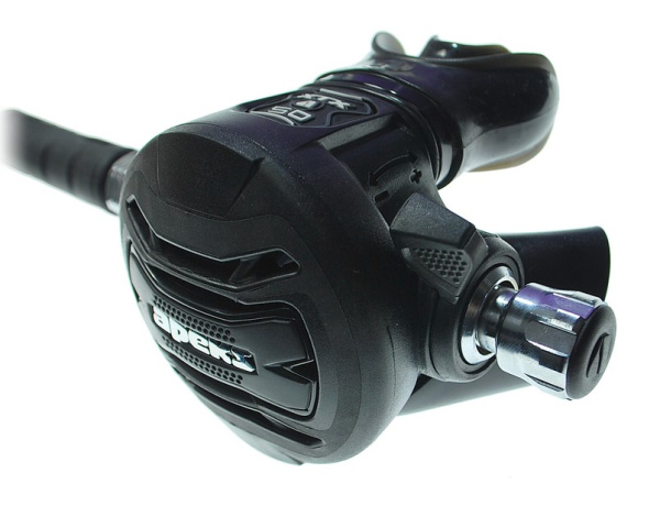 Регулятор Apeks XTX50 Yoke