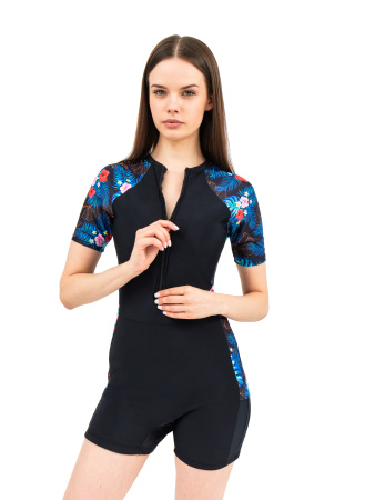 Костюм женский короткий из лайкры Blue&Red