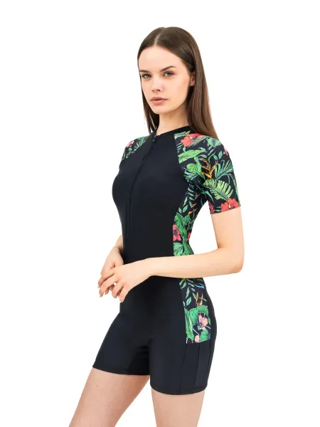 Костюм женский короткий из лайкры Green Flower Костюм женский короткий из лайкры Green Flower