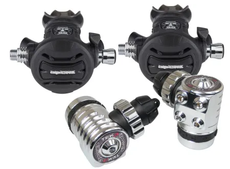 Комплект регуляторов для спарки Apeks TEK Set Din Комплект регуляторов для спарки Apeks TEK Set Din