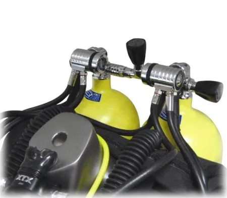 Комплект регуляторов для спарки Apeks TEK Set Din Комплект регуляторов для спарки Apeks TEK Set Din