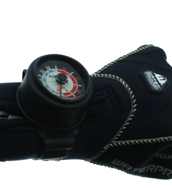 Глубиномер наручный аналоговый  Aquatec для дайвинга Глубиномер наручный аналоговый  Aquatec для дайвинга