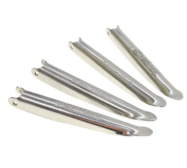 Флажок SpearMaster 71 мм для гарпуна Ø7 мм с осью Флажок SpearMaster 71 мм для гарпуна Ø7 мм с осью